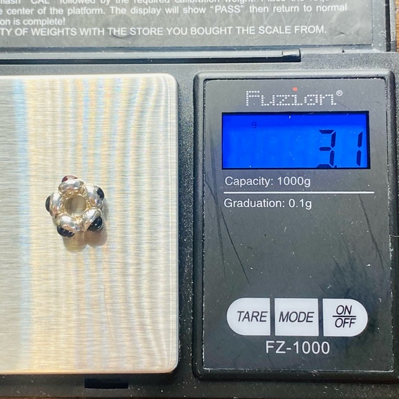 EUC Pandora 790538GR Sterling Silver Abstract Garnet Cabochon Bead/Charm - Picture 9 of 9